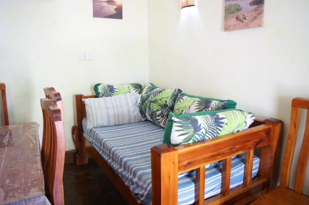 Luciano & Grace Apartments Watamu Luaran gambar