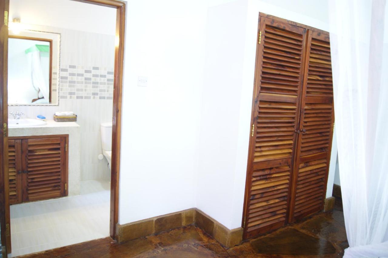 Luciano & Grace Apartments Watamu Luaran gambar