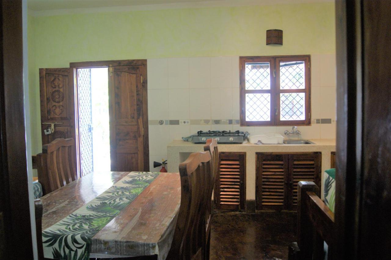 Luciano & Grace Apartments Watamu Luaran gambar