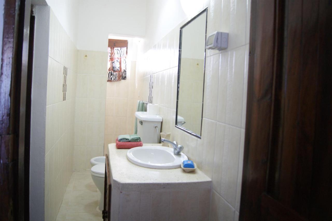 Luciano & Grace Apartments Watamu Luaran gambar